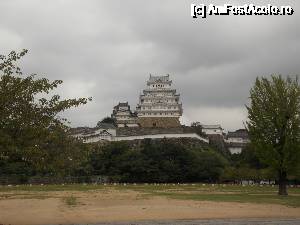 [P03] Himeji Castel, Turnurile și zidurile castelului văzute din San-no-Maru, ne apropiem de castel » foto by mprofeanu
 - 
<span class="allrVoted glyphicon glyphicon-heart hidden" id="av692469"></span>
<a class="m-l-10 hidden" id="sv692469" onclick="voting_Foto_DelVot(,692469,2490)" role="button">șterge vot <span class="glyphicon glyphicon-remove"></span></a>
<a id="v9692469" class=" c-red"  onclick="voting_Foto_SetVot(692469)" role="button"><span class="glyphicon glyphicon-heart-empty"></span> <b>LIKE</b> = Votează poza</a> <img class="hidden"  id="f692469W9" src="/imagini/loader.gif" border="0" /><span class="AjErrMes hidden" id="e692469ErM"></span>