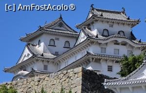 [P05] Ferestrele Katomado sau Ferestrele lanterna, care pot fi vazute in Turnurile Mici de Vest si Nord-Vest, dar si la Poarta Hishi-No-Mon. Initial, acest tip de fereastra s-a folosit in temple precum Kinkakuji (Pavilionul de Aur) si Ginkakuji (Pavilionul de argint) din Kyoto. » foto by geani anto
 - 
<span class="allrVoted glyphicon glyphicon-heart hidden" id="av1451749"></span>
<a class="m-l-10 hidden" id="sv1451749" onclick="voting_Foto_DelVot(,1451749,2490)" role="button">șterge vot <span class="glyphicon glyphicon-remove"></span></a>
<a id="v91451749" class=" c-red"  onclick="voting_Foto_SetVot(1451749)" role="button"><span class="glyphicon glyphicon-heart-empty"></span> <b>LIKE</b> = Votează poza</a> <img class="hidden"  id="f1451749W9" src="/imagini/loader.gif" border="0" /><span class="AjErrMes hidden" id="e1451749ErM"></span>