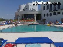 [P02] Piscina si terasa de la piscina. » foto by dorupetre
 - 
<span class="allrVoted glyphicon glyphicon-heart hidden" id="av45810"></span>
<a class="m-l-10 hidden" id="sv45810" onclick="voting_Foto_DelVot(,45810,2492)" role="button">șterge vot <span class="glyphicon glyphicon-remove"></span></a>
<a id="v945810" class=" c-red"  onclick="voting_Foto_SetVot(45810)" role="button"><span class="glyphicon glyphicon-heart-empty"></span> <b>LIKE</b> = Votează poza</a> <img class="hidden"  id="f45810W9" src="/imagini/loader.gif" border="0" /><span class="AjErrMes hidden" id="e45810ErM"></span>