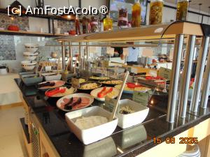 [P30] oferta de mic dejun » foto by Yolanda
 - 
<span class="allrVoted glyphicon glyphicon-heart hidden" id="av1496147"></span>
<a class="m-l-10 hidden" id="sv1496147" onclick="voting_Foto_DelVot(,1496147,2497)" role="button">șterge vot <span class="glyphicon glyphicon-remove"></span></a>
<a id="v91496147" class=" c-red"  onclick="voting_Foto_SetVot(1496147)" role="button"><span class="glyphicon glyphicon-heart-empty"></span> <b>LIKE</b> = Votează poza</a> <img class="hidden"  id="f1496147W9" src="/imagini/loader.gif" border="0" /><span class="AjErrMes hidden" id="e1496147ErM"></span>