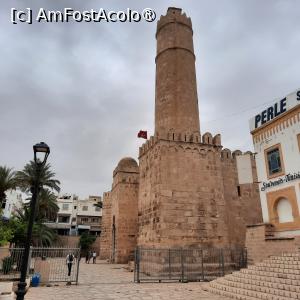 [P11] Sousse, Medina, Ribat, Mănăstire fortificată locuită de călugări – soldați, Turnul » foto by mprofeanu
 - 
<span class="allrVoted glyphicon glyphicon-heart hidden" id="av1440756"></span>
<a class="m-l-10 hidden" id="sv1440756" onclick="voting_Foto_DelVot(,1440756,2508)" role="button">șterge vot <span class="glyphicon glyphicon-remove"></span></a>
<a id="v91440756" class=" c-red"  onclick="voting_Foto_SetVot(1440756)" role="button"><span class="glyphicon glyphicon-heart-empty"></span> <b>LIKE</b> = Votează poza</a> <img class="hidden"  id="f1440756W9" src="/imagini/loader.gif" border="0" /><span class="AjErrMes hidden" id="e1440756ErM"></span>