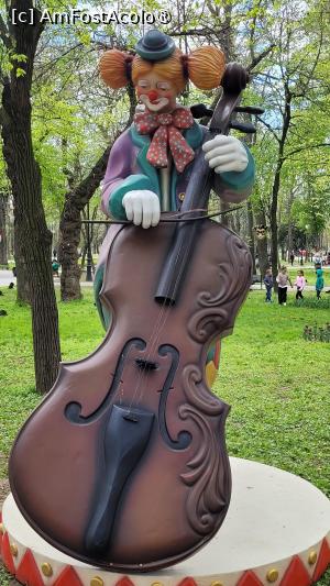 [P06] Târgul de Paște din Craiova 2025 » foto by vlado2
 - 
<span class="allrVoted glyphicon glyphicon-heart hidden" id="av1519679"></span>
<a class="m-l-10 hidden" id="sv1519679" onclick="voting_Foto_DelVot(,1519679,2510)" role="button">șterge vot <span class="glyphicon glyphicon-remove"></span></a>
<a id="v91519679" class=" c-red"  onclick="voting_Foto_SetVot(1519679)" role="button"><span class="glyphicon glyphicon-heart-empty"></span> <b>LIKE</b> = Votează poza</a> <img class="hidden"  id="f1519679W9" src="/imagini/loader.gif" border="0" /><span class="AjErrMes hidden" id="e1519679ErM"></span>