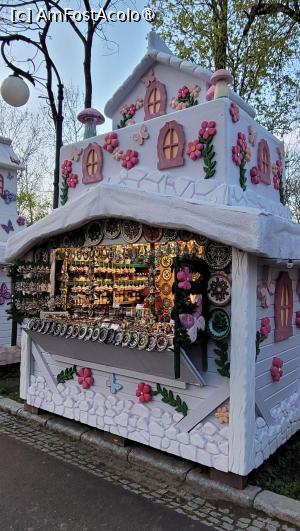 [P11] Targul de Paste Craiova 2026 » foto by vlado2
 - 
<span class="allrVoted glyphicon glyphicon-heart hidden" id="av1525915"></span>
<a class="m-l-10 hidden" id="sv1525915" onclick="voting_Foto_DelVot(,1525915,2510)" role="button">șterge vot <span class="glyphicon glyphicon-remove"></span></a>
<a id="v91525915" class=" c-red"  onclick="voting_Foto_SetVot(1525915)" role="button"><span class="glyphicon glyphicon-heart-empty"></span> <b>LIKE</b> = Votează poza</a> <img class="hidden"  id="f1525915W9" src="/imagini/loader.gif" border="0" /><span class="AjErrMes hidden" id="e1525915ErM"></span>