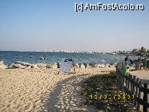 [P03] O părticică din plaja staţiunii Port El Kantaoui... în depărtare se vede oraşul Sousse. » foto by bose
 - 
<span class="allrVoted glyphicon glyphicon-heart hidden" id="av215707"></span>
<a class="m-l-10 hidden" id="sv215707" onclick="voting_Foto_DelVot(,215707,2617)" role="button">șterge vot <span class="glyphicon glyphicon-remove"></span></a>
<a id="v9215707" class=" c-red"  onclick="voting_Foto_SetVot(215707)" role="button"><span class="glyphicon glyphicon-heart-empty"></span> <b>LIKE</b> = Votează poza</a> <img class="hidden"  id="f215707W9" src="/imagini/loader.gif" border="0" /><span class="AjErrMes hidden" id="e215707ErM"></span>