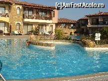 [P04] Una dintre piscine » foto by catrinel
 - 
<span class="allrVoted glyphicon glyphicon-heart hidden" id="av55281"></span>
<a class="m-l-10 hidden" id="sv55281" onclick="voting_Foto_DelVot(,55281,2737)" role="button">șterge vot <span class="glyphicon glyphicon-remove"></span></a>
<a id="v955281" class=" c-red"  onclick="voting_Foto_SetVot(55281)" role="button"><span class="glyphicon glyphicon-heart-empty"></span> <b>LIKE</b> = Votează poza</a> <img class="hidden"  id="f55281W9" src="/imagini/loader.gif" border="0" /><span class="AjErrMes hidden" id="e55281ErM"></span>