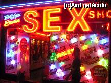 [P54] Sex shop-peste tot in statiune! » foto by rommys
 - 
<span class="allrVoted glyphicon glyphicon-heart hidden" id="av247223"></span>
<a class="m-l-10 hidden" id="sv247223" onclick="voting_Foto_DelVot(,247223,2762)" role="button">șterge vot <span class="glyphicon glyphicon-remove"></span></a>
<a id="v9247223" class=" c-red"  onclick="voting_Foto_SetVot(247223)" role="button"><span class="glyphicon glyphicon-heart-empty"></span> <b>LIKE</b> = Votează poza</a> <img class="hidden"  id="f247223W9" src="/imagini/loader.gif" border="0" /><span class="AjErrMes hidden" id="e247223ErM"></span>