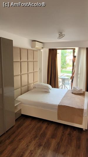 [P03] Camera dublă superioară de la Club Dunărea, Eforie Nord » foto by vlado2
 - 
<span class="allrVoted glyphicon glyphicon-heart hidden" id="av1520706"></span>
<a class="m-l-10 hidden" id="sv1520706" onclick="voting_Foto_DelVot(,1520706,2785)" role="button">șterge vot <span class="glyphicon glyphicon-remove"></span></a>
<a id="v91520706" class=" c-red"  onclick="voting_Foto_SetVot(1520706)" role="button"><span class="glyphicon glyphicon-heart-empty"></span> <b>LIKE</b> = Votează poza</a> <img class="hidden"  id="f1520706W9" src="/imagini/loader.gif" border="0" /><span class="AjErrMes hidden" id="e1520706ErM"></span>