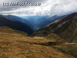 [P07] Transfăgărășan partea sudică » foto by AZE
 - 
<span class="allrVoted glyphicon glyphicon-heart hidden" id="av1195706"></span>
<a class="m-l-10 hidden" id="sv1195706" onclick="voting_Foto_DelVot(,1195706,2855)" role="button">șterge vot <span class="glyphicon glyphicon-remove"></span></a>
<a id="v91195706" class=" c-red"  onclick="voting_Foto_SetVot(1195706)" role="button"><span class="glyphicon glyphicon-heart-empty"></span> <b>LIKE</b> = Votează poza</a> <img class="hidden"  id="f1195706W9" src="/imagini/loader.gif" border="0" /><span class="AjErrMes hidden" id="e1195706ErM"></span>