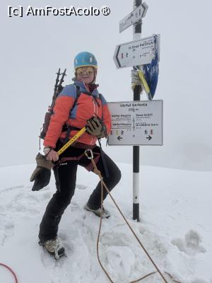 [P16] Chiar dacă era ceață eram bucuroasă ca am ajuns » foto by Mika
 - 
<span class="allrVoted glyphicon glyphicon-heart hidden" id="av1525887"></span>
<a class="m-l-10 hidden" id="sv1525887" onclick="voting_Foto_DelVot(,1525887,2855)" role="button">șterge vot <span class="glyphicon glyphicon-remove"></span></a>
<a id="v91525887" class=" c-red"  onclick="voting_Foto_SetVot(1525887)" role="button"><span class="glyphicon glyphicon-heart-empty"></span> <b>LIKE</b> = Votează poza</a> <img class="hidden"  id="f1525887W9" src="/imagini/loader.gif" border="0" /><span class="AjErrMes hidden" id="e1525887ErM"></span>