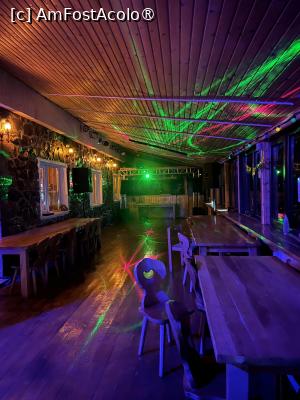 [P04] Cabana Negoiu » foto by Mika
 - 
<span class="allrVoted glyphicon glyphicon-heart hidden" id="av1525875"></span>
<a class="m-l-10 hidden" id="sv1525875" onclick="voting_Foto_DelVot(,1525875,2855)" role="button">șterge vot <span class="glyphicon glyphicon-remove"></span></a>
<a id="v91525875" class=" c-red"  onclick="voting_Foto_SetVot(1525875)" role="button"><span class="glyphicon glyphicon-heart-empty"></span> <b>LIKE</b> = Votează poza</a> <img class="hidden"  id="f1525875W9" src="/imagini/loader.gif" border="0" /><span class="AjErrMes hidden" id="e1525875ErM"></span>