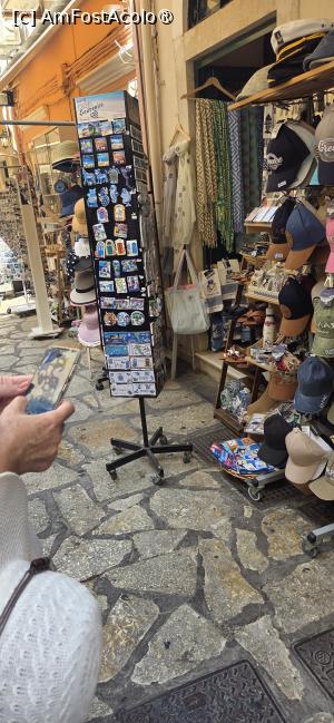 [P42] prin Corfu Town » foto by NobodyFE
 - 
<span class="allrVoted glyphicon glyphicon-heart hidden" id="av1538928"></span>
<a class="m-l-10 hidden" id="sv1538928" onclick="voting_Foto_DelVot(,1538928,2905)" role="button">șterge vot <span class="glyphicon glyphicon-remove"></span></a>
<a id="v91538928" class=" c-red"  onclick="voting_Foto_SetVot(1538928)" role="button"><span class="glyphicon glyphicon-heart-empty"></span> <b>LIKE</b> = Votează poza</a> <img class="hidden"  id="f1538928W9" src="/imagini/loader.gif" border="0" /><span class="AjErrMes hidden" id="e1538928ErM"></span>