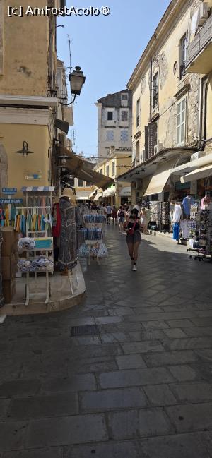[P45] prin Corfu Town » foto by NobodyFE
 - 
<span class="allrVoted glyphicon glyphicon-heart hidden" id="av1538931"></span>
<a class="m-l-10 hidden" id="sv1538931" onclick="voting_Foto_DelVot(,1538931,2905)" role="button">șterge vot <span class="glyphicon glyphicon-remove"></span></a>
<a id="v91538931" class=" c-red"  onclick="voting_Foto_SetVot(1538931)" role="button"><span class="glyphicon glyphicon-heart-empty"></span> <b>LIKE</b> = Votează poza</a> <img class="hidden"  id="f1538931W9" src="/imagini/loader.gif" border="0" /><span class="AjErrMes hidden" id="e1538931ErM"></span>