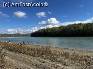 [P48] La Macin, loc de pescuit » foto by raluca banu
 - 
<span class="allrVoted glyphicon glyphicon-heart hidden" id="av1503098"></span>
<a class="m-l-10 hidden" id="sv1503098" onclick="voting_Foto_DelVot(,1503098,2956)" role="button">șterge vot <span class="glyphicon glyphicon-remove"></span></a>
<a id="v91503098" class=" c-red"  onclick="voting_Foto_SetVot(1503098)" role="button"><span class="glyphicon glyphicon-heart-empty"></span> <b>LIKE</b> = Votează poza</a> <img class="hidden"  id="f1503098W9" src="/imagini/loader.gif" border="0" /><span class="AjErrMes hidden" id="e1503098ErM"></span>