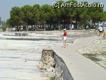 [P02] Top of the hill Pamukkale;aleea de acces. » foto by costin1968
 - 
<span class="allrVoted glyphicon glyphicon-heart hidden" id="av69173"></span>
<a class="m-l-10 hidden" id="sv69173" onclick="voting_Foto_DelVot(,69173,3039)" role="button">șterge vot <span class="glyphicon glyphicon-remove"></span></a>
<a id="v969173" class=" c-red"  onclick="voting_Foto_SetVot(69173)" role="button"><span class="glyphicon glyphicon-heart-empty"></span> <b>LIKE</b> = Votează poza</a> <img class="hidden"  id="f69173W9" src="/imagini/loader.gif" border="0" /><span class="AjErrMes hidden" id="e69173ErM"></span>