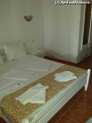 [P01] Hotel select 3 stele camera » foto by ion22
 - 
<span class="allrVoted glyphicon glyphicon-heart hidden" id="av538223"></span>
<a class="m-l-10 hidden" id="sv538223" onclick="voting_Foto_DelVot(,538223,3048)" role="button">șterge vot <span class="glyphicon glyphicon-remove"></span></a>
<a id="v9538223" class=" c-red"  onclick="voting_Foto_SetVot(538223)" role="button"><span class="glyphicon glyphicon-heart-empty"></span> <b>LIKE</b> = Votează poza</a> <img class="hidden"  id="f538223W9" src="/imagini/loader.gif" border="0" /><span class="AjErrMes hidden" id="e538223ErM"></span>