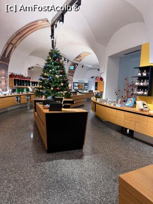 [P77] Shop » foto by adso
 - 
<span class="allrVoted glyphicon glyphicon-heart hidden" id="av1515950"></span>
<a class="m-l-10 hidden" id="sv1515950" onclick="voting_Foto_DelVot(,1515950,3098)" role="button">șterge vot <span class="glyphicon glyphicon-remove"></span></a>
<a id="v91515950" class=" c-red"  onclick="voting_Foto_SetVot(1515950)" role="button"><span class="glyphicon glyphicon-heart-empty"></span> <b>LIKE</b> = Votează poza</a> <img class="hidden"  id="f1515950W9" src="/imagini/loader.gif" border="0" /><span class="AjErrMes hidden" id="e1515950ErM"></span>