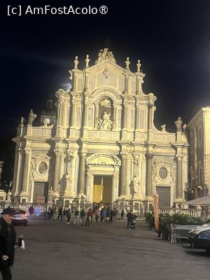 [P01] Catania - Basilica Cattedrale di Sant Agata » foto by Yersinia Pestis
 - 
<span class="allrVoted glyphicon glyphicon-heart hidden" id="av1516241"></span>
<a class="m-l-10 hidden" id="sv1516241" onclick="voting_Foto_DelVot(,1516241,3109)" role="button">șterge vot <span class="glyphicon glyphicon-remove"></span></a>
<a id="v91516241" class=" c-red"  onclick="voting_Foto_SetVot(1516241)" role="button"><span class="glyphicon glyphicon-heart-empty"></span> <b>LIKE</b> = Votează poza</a> <img class="hidden"  id="f1516241W9" src="/imagini/loader.gif" border="0" /><span class="AjErrMes hidden" id="e1516241ErM"></span>
