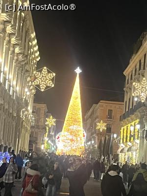 [P05] Catania-Piazza Di Universita » foto by Yersinia Pestis
 - 
<span class="allrVoted glyphicon glyphicon-heart hidden" id="av1516245"></span>
<a class="m-l-10 hidden" id="sv1516245" onclick="voting_Foto_DelVot(,1516245,3109)" role="button">șterge vot <span class="glyphicon glyphicon-remove"></span></a>
<a id="v91516245" class=" c-red"  onclick="voting_Foto_SetVot(1516245)" role="button"><span class="glyphicon glyphicon-heart-empty"></span> <b>LIKE</b> = Votează poza</a> <img class="hidden"  id="f1516245W9" src="/imagini/loader.gif" border="0" /><span class="AjErrMes hidden" id="e1516245ErM"></span>
