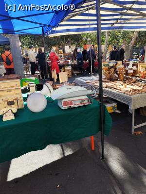 [P47] Mercatino delle Pulci -targul de vechituri » foto by ilee
 - 
<span class="allrVoted glyphicon glyphicon-heart hidden" id="av1514365"></span>
<a class="m-l-10 hidden" id="sv1514365" onclick="voting_Foto_DelVot(,1514365,3109)" role="button">șterge vot <span class="glyphicon glyphicon-remove"></span></a>
<a id="v91514365" class=" c-red"  onclick="voting_Foto_SetVot(1514365)" role="button"><span class="glyphicon glyphicon-heart-empty"></span> <b>LIKE</b> = Votează poza</a> <img class="hidden"  id="f1514365W9" src="/imagini/loader.gif" border="0" /><span class="AjErrMes hidden" id="e1514365ErM"></span>