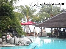 [P68] piscina din resortul Sanur » foto by grecudoina
 - 
<span class="allrVoted glyphicon glyphicon-heart hidden" id="av310424"></span>
<a class="m-l-10 hidden" id="sv310424" onclick="voting_Foto_DelVot(,310424,3149)" role="button">șterge vot <span class="glyphicon glyphicon-remove"></span></a>
<a id="v9310424" class=" c-red"  onclick="voting_Foto_SetVot(310424)" role="button"><span class="glyphicon glyphicon-heart-empty"></span> <b>LIKE</b> = Votează poza</a> <img class="hidden"  id="f310424W9" src="/imagini/loader.gif" border="0" /><span class="AjErrMes hidden" id="e310424ErM"></span>