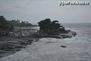 [P22] templul tanah lot » foto by andreeaH
 - 
<span class="allrVoted glyphicon glyphicon-heart hidden" id="av585939"></span>
<a class="m-l-10 hidden" id="sv585939" onclick="voting_Foto_DelVot(,585939,3149)" role="button">șterge vot <span class="glyphicon glyphicon-remove"></span></a>
<a id="v9585939" class=" c-red"  onclick="voting_Foto_SetVot(585939)" role="button"><span class="glyphicon glyphicon-heart-empty"></span> <b>LIKE</b> = Votează poza</a> <img class="hidden"  id="f585939W9" src="/imagini/loader.gif" border="0" /><span class="AjErrMes hidden" id="e585939ErM"></span>