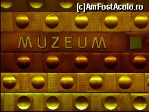 [P37] Peretele statiei de metrou Muzeum » foto by C05T1N
 - 
<span class="allrVoted glyphicon glyphicon-heart hidden" id="av148215"></span>
<a class="m-l-10 hidden" id="sv148215" onclick="voting_Foto_DelVot(,148215,3167)" role="button">șterge vot <span class="glyphicon glyphicon-remove"></span></a>
<a id="v9148215" class=" c-red"  onclick="voting_Foto_SetVot(148215)" role="button"><span class="glyphicon glyphicon-heart-empty"></span> <b>LIKE</b> = Votează poza</a> <img class="hidden"  id="f148215W9" src="/imagini/loader.gif" border="0" /><span class="AjErrMes hidden" id="e148215ErM"></span>