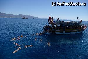 [P05] Boat Trip Marmaris-Icmeler » foto by diana.alexandra
 - 
<span class="allrVoted glyphicon glyphicon-heart hidden" id="av360647"></span>
<a class="m-l-10 hidden" id="sv360647" onclick="voting_Foto_DelVot(,360647,3186)" role="button">șterge vot <span class="glyphicon glyphicon-remove"></span></a>
<a id="v9360647" class=" c-red"  onclick="voting_Foto_SetVot(360647)" role="button"><span class="glyphicon glyphicon-heart-empty"></span> <b>LIKE</b> = Votează poza</a> <img class="hidden"  id="f360647W9" src="/imagini/loader.gif" border="0" /><span class="AjErrMes hidden" id="e360647ErM"></span>