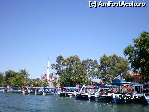 [P47] Aşa, da, parcare la intrarea în oraşul Dalyan » foto by irinad
 - 
<span class="allrVoted glyphicon glyphicon-heart hidden" id="av615055"></span>
<a class="m-l-10 hidden" id="sv615055" onclick="voting_Foto_DelVot(,615055,3186)" role="button">șterge vot <span class="glyphicon glyphicon-remove"></span></a>
<a id="v9615055" class=" c-red"  onclick="voting_Foto_SetVot(615055)" role="button"><span class="glyphicon glyphicon-heart-empty"></span> <b>LIKE</b> = Votează poza</a> <img class="hidden"  id="f615055W9" src="/imagini/loader.gif" border="0" /><span class="AjErrMes hidden" id="e615055ErM"></span>