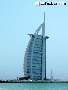 [P04] Burj al Arab » foto by badge®
 - 
<span class="allrVoted glyphicon glyphicon-heart hidden" id="av165157"></span>
<a class="m-l-10 hidden" id="sv165157" onclick="voting_Foto_DelVot(,165157,3199)" role="button">șterge vot <span class="glyphicon glyphicon-remove"></span></a>
<a id="v9165157" class=" c-red"  onclick="voting_Foto_SetVot(165157)" role="button"><span class="glyphicon glyphicon-heart-empty"></span> <b>LIKE</b> = Votează poza</a> <img class="hidden"  id="f165157W9" src="/imagini/loader.gif" border="0" /><span class="AjErrMes hidden" id="e165157ErM"></span>