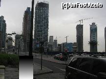 [P02] Dubai - prima zi, noroasa si vantoasa, temperatura era totusi peste 30 de grade, in jur de 10 dimineata. Nu-mi amintesc ce strada era aceasta, cred ca tocmai iesisem din Dubai Marina. » foto by AndreeaG
 - 
<span class="allrVoted glyphicon glyphicon-heart hidden" id="av284890"></span>
<a class="m-l-10 hidden" id="sv284890" onclick="voting_Foto_DelVot(,284890,3199)" role="button">șterge vot <span class="glyphicon glyphicon-remove"></span></a>
<a id="v9284890" class=" c-red"  onclick="voting_Foto_SetVot(284890)" role="button"><span class="glyphicon glyphicon-heart-empty"></span> <b>LIKE</b> = Votează poza</a> <img class="hidden"  id="f284890W9" src="/imagini/loader.gif" border="0" /><span class="AjErrMes hidden" id="e284890ErM"></span>