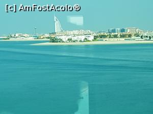[P17] Vedere Burj Al Arab din monorailul de pe Palm Jumeirah » foto by danaswiss
 - 
<span class="allrVoted glyphicon glyphicon-heart hidden" id="av1159200"></span>
<a class="m-l-10 hidden" id="sv1159200" onclick="voting_Foto_DelVot(,1159200,3199)" role="button">șterge vot <span class="glyphicon glyphicon-remove"></span></a>
<a id="v91159200" class=" c-red"  onclick="voting_Foto_SetVot(1159200)" role="button"><span class="glyphicon glyphicon-heart-empty"></span> <b>LIKE</b> = Votează poza</a> <img class="hidden"  id="f1159200W9" src="/imagini/loader.gif" border="0" /><span class="AjErrMes hidden" id="e1159200ErM"></span>