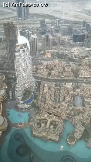 [P06] Din Burj Khalifa » foto by lianacioban
 - 
<span class="allrVoted glyphicon glyphicon-heart hidden" id="av986737"></span>
<a class="m-l-10 hidden" id="sv986737" onclick="voting_Foto_DelVot(,986737,3199)" role="button">șterge vot <span class="glyphicon glyphicon-remove"></span></a>
<a id="v9986737" class=" c-red"  onclick="voting_Foto_SetVot(986737)" role="button"><span class="glyphicon glyphicon-heart-empty"></span> <b>LIKE</b> = Votează poza</a> <img class="hidden"  id="f986737W9" src="/imagini/loader.gif" border="0" /><span class="AjErrMes hidden" id="e986737ErM"></span>