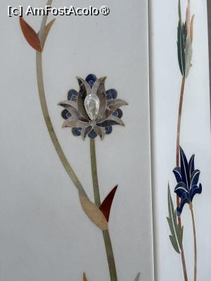 [P22] Moscheea Sheik Zayed Abu Dhabi,detaliu decor, » foto by AZE
 - 
<span class="allrVoted glyphicon glyphicon-heart hidden" id="av1488112"></span>
<a class="m-l-10 hidden" id="sv1488112" onclick="voting_Foto_DelVot(,1488112,3202)" role="button">șterge vot <span class="glyphicon glyphicon-remove"></span></a>
<a id="v91488112" class=" c-red"  onclick="voting_Foto_SetVot(1488112)" role="button"><span class="glyphicon glyphicon-heart-empty"></span> <b>LIKE</b> = Votează poza</a> <img class="hidden"  id="f1488112W9" src="/imagini/loader.gif" border="0" /><span class="AjErrMes hidden" id="e1488112ErM"></span>