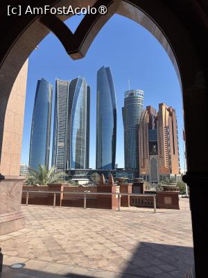 [P57] Abu Dhabi » foto by AZE
 - 
<span class="allrVoted glyphicon glyphicon-heart hidden" id="av1488147"></span>
<a class="m-l-10 hidden" id="sv1488147" onclick="voting_Foto_DelVot(,1488147,3202)" role="button">șterge vot <span class="glyphicon glyphicon-remove"></span></a>
<a id="v91488147" class=" c-red"  onclick="voting_Foto_SetVot(1488147)" role="button"><span class="glyphicon glyphicon-heart-empty"></span> <b>LIKE</b> = Votează poza</a> <img class="hidden"  id="f1488147W9" src="/imagini/loader.gif" border="0" /><span class="AjErrMes hidden" id="e1488147ErM"></span>