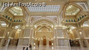 [P02] Qasr Al Watan, „Palatul Națiunii” » foto by elenaadina
 - 
<span class="allrVoted glyphicon glyphicon-heart hidden" id="av1547991"></span>
<a class="m-l-10 hidden" id="sv1547991" onclick="voting_Foto_DelVot(,1547991,3202)" role="button">șterge vot <span class="glyphicon glyphicon-remove"></span></a>
<a id="v91547991" class=" c-red"  onclick="voting_Foto_SetVot(1547991)" role="button"><span class="glyphicon glyphicon-heart-empty"></span> <b>LIKE</b> = Votează poza</a> <img class="hidden"  id="f1547991W9" src="/imagini/loader.gif" border="0" /><span class="AjErrMes hidden" id="e1547991ErM"></span>