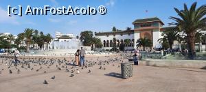 [P51] Casablanca, Piața Mohhamed V, Fântâna și Palatul de Justiție, » foto by mprofeanu
 - 
<span class="allrVoted glyphicon glyphicon-heart hidden" id="av1472327"></span>
<a class="m-l-10 hidden" id="sv1472327" onclick="voting_Foto_DelVot(,1472327,3221)" role="button">șterge vot <span class="glyphicon glyphicon-remove"></span></a>
<a id="v91472327" class=" c-red"  onclick="voting_Foto_SetVot(1472327)" role="button"><span class="glyphicon glyphicon-heart-empty"></span> <b>LIKE</b> = Votează poza</a> <img class="hidden"  id="f1472327W9" src="/imagini/loader.gif" border="0" /><span class="AjErrMes hidden" id="e1472327ErM"></span>