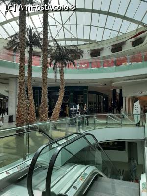 [P20] Morocco Mall » foto by adso
 - 
<span class="allrVoted glyphicon glyphicon-heart hidden" id="av1456510"></span>
<a class="m-l-10 hidden" id="sv1456510" onclick="voting_Foto_DelVot(,1456510,3221)" role="button">șterge vot <span class="glyphicon glyphicon-remove"></span></a>
<a id="v91456510" class=" c-red"  onclick="voting_Foto_SetVot(1456510)" role="button"><span class="glyphicon glyphicon-heart-empty"></span> <b>LIKE</b> = Votează poza</a> <img class="hidden"  id="f1456510W9" src="/imagini/loader.gif" border="0" /><span class="AjErrMes hidden" id="e1456510ErM"></span>