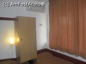 [P24] Cameră din hotelul Delta. Se poate observa patul suplimentar pentru copii (sub 12 ani), care este gratuit. » foto by crisbal
 - 
<span class="allrVoted glyphicon glyphicon-heart hidden" id="av887961"></span>
<a class="m-l-10 hidden" id="sv887961" onclick="voting_Foto_DelVot(,887961,3264)" role="button">șterge vot <span class="glyphicon glyphicon-remove"></span></a>
<a id="v9887961" class=" c-red"  onclick="voting_Foto_SetVot(887961)" role="button"><span class="glyphicon glyphicon-heart-empty"></span> <b>LIKE</b> = Votează poza</a> <img class="hidden"  id="f887961W9" src="/imagini/loader.gif" border="0" /><span class="AjErrMes hidden" id="e887961ErM"></span>