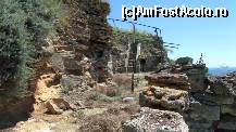 [P23] Cap Caliacra - ruine ale vechilor case, parţial săpate în stâncă » foto by Dragoș_MD
 - 
<span class="allrVoted glyphicon glyphicon-heart hidden" id="av345119"></span>
<a class="m-l-10 hidden" id="sv345119" onclick="voting_Foto_DelVot(,345119,3328)" role="button">șterge vot <span class="glyphicon glyphicon-remove"></span></a>
<a id="v9345119" class=" c-red"  onclick="voting_Foto_SetVot(345119)" role="button"><span class="glyphicon glyphicon-heart-empty"></span> <b>LIKE</b> = Votează poza</a> <img class="hidden"  id="f345119W9" src="/imagini/loader.gif" border="0" /><span class="AjErrMes hidden" id="e345119ErM"></span>