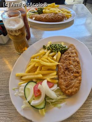 [P17] Gibraltar - fish&chips » foto by ANILU
 - 
<span class="allrVoted glyphicon glyphicon-heart hidden" id="av1487142"></span>
<a class="m-l-10 hidden" id="sv1487142" onclick="voting_Foto_DelVot(,1487142,3397)" role="button">șterge vot <span class="glyphicon glyphicon-remove"></span></a>
<a id="v91487142" class=" c-red"  onclick="voting_Foto_SetVot(1487142)" role="button"><span class="glyphicon glyphicon-heart-empty"></span> <b>LIKE</b> = Votează poza</a> <img class="hidden"  id="f1487142W9" src="/imagini/loader.gif" border="0" /><span class="AjErrMes hidden" id="e1487142ErM"></span>