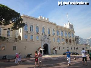 [P48] Monaco - Place du Palais » foto by le_maitre
 - 
<span class="allrVoted glyphicon glyphicon-heart hidden" id="av365626"></span>
<a class="m-l-10 hidden" id="sv365626" onclick="voting_Foto_DelVot(,365626,3404)" role="button">șterge vot <span class="glyphicon glyphicon-remove"></span></a>
<a id="v9365626" class=" c-red"  onclick="voting_Foto_SetVot(365626)" role="button"><span class="glyphicon glyphicon-heart-empty"></span> <b>LIKE</b> = Votează poza</a> <img class="hidden"  id="f365626W9" src="/imagini/loader.gif" border="0" /><span class="AjErrMes hidden" id="e365626ErM"></span>