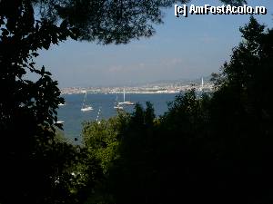 [P78] Cannes - vedere de pe Ile Sainte Marguerite » foto by le_maitre
 - 
<span class="allrVoted glyphicon glyphicon-heart hidden" id="av365656"></span>
<a class="m-l-10 hidden" id="sv365656" onclick="voting_Foto_DelVot(,365656,3404)" role="button">șterge vot <span class="glyphicon glyphicon-remove"></span></a>
<a id="v9365656" class=" c-red"  onclick="voting_Foto_SetVot(365656)" role="button"><span class="glyphicon glyphicon-heart-empty"></span> <b>LIKE</b> = Votează poza</a> <img class="hidden"  id="f365656W9" src="/imagini/loader.gif" border="0" /><span class="AjErrMes hidden" id="e365656ErM"></span>