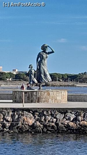 [P41] Le Grau du Roi, grupul statuar de pe dig » foto by Yolanda
 - 
<span class="allrVoted glyphicon glyphicon-heart hidden" id="av1503392"></span>
<a class="m-l-10 hidden" id="sv1503392" onclick="voting_Foto_DelVot(,1503392,3404)" role="button">șterge vot <span class="glyphicon glyphicon-remove"></span></a>
<a id="v91503392" class=" c-red"  onclick="voting_Foto_SetVot(1503392)" role="button"><span class="glyphicon glyphicon-heart-empty"></span> <b>LIKE</b> = Votează poza</a> <img class="hidden"  id="f1503392W9" src="/imagini/loader.gif" border="0" /><span class="AjErrMes hidden" id="e1503392ErM"></span>