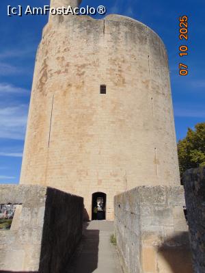 [P72] bisericii Notre-Dame des Sablons , turnul Constance » foto by Yolanda
 - 
<span class="allrVoted glyphicon glyphicon-heart hidden" id="av1503423"></span>
<a class="m-l-10 hidden" id="sv1503423" onclick="voting_Foto_DelVot(,1503423,3404)" role="button">șterge vot <span class="glyphicon glyphicon-remove"></span></a>
<a id="v91503423" class=" c-red"  onclick="voting_Foto_SetVot(1503423)" role="button"><span class="glyphicon glyphicon-heart-empty"></span> <b>LIKE</b> = Votează poza</a> <img class="hidden"  id="f1503423W9" src="/imagini/loader.gif" border="0" /><span class="AjErrMes hidden" id="e1503423ErM"></span>