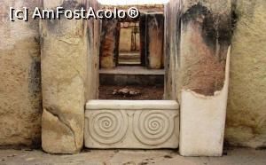 [P19] Lespedea cu spirale de la Templele Tarxien. Originalul este la Valletta, in Muzeul de arheologie » foto by Radu Tudoran
 - 
<span class="allrVoted glyphicon glyphicon-heart hidden" id="av813906"></span>
<a class="m-l-10 hidden" id="sv813906" onclick="voting_Foto_DelVot(,813906,3405)" role="button">șterge vot <span class="glyphicon glyphicon-remove"></span></a>
<a id="v9813906" class=" c-red"  onclick="voting_Foto_SetVot(813906)" role="button"><span class="glyphicon glyphicon-heart-empty"></span> <b>LIKE</b> = Votează poza</a> <img class="hidden"  id="f813906W9" src="/imagini/loader.gif" border="0" /><span class="AjErrMes hidden" id="e813906ErM"></span>