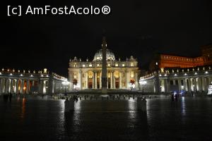 [P86] Noaptea in Piazza San Pietro » foto by mirmicu
 - 
<span class="allrVoted glyphicon glyphicon-heart hidden" id="av940663"></span>
<a class="m-l-10 hidden" id="sv940663" onclick="voting_Foto_DelVot(,940663,3406)" role="button">șterge vot <span class="glyphicon glyphicon-remove"></span></a>
<a id="v9940663" class=" c-red"  onclick="voting_Foto_SetVot(940663)" role="button"><span class="glyphicon glyphicon-heart-empty"></span> <b>LIKE</b> = Votează poza</a> <img class="hidden"  id="f940663W9" src="/imagini/loader.gif" border="0" /><span class="AjErrMes hidden" id="e940663ErM"></span>