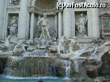 [P16] Roma - Fontana di Trevi, Neptun într-un car tras de doi cai.  » foto by iulianic
 - 
<span class="allrVoted glyphicon glyphicon-heart hidden" id="av405657"></span>
<a class="m-l-10 hidden" id="sv405657" onclick="voting_Foto_DelVot(,405657,3406)" role="button">șterge vot <span class="glyphicon glyphicon-remove"></span></a>
<a id="v9405657" class=" c-red"  onclick="voting_Foto_SetVot(405657)" role="button"><span class="glyphicon glyphicon-heart-empty"></span> <b>LIKE</b> = Votează poza</a> <img class="hidden"  id="f405657W9" src="/imagini/loader.gif" border="0" /><span class="AjErrMes hidden" id="e405657ErM"></span>