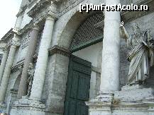 [P08] Roma - Castel Sant Angelo, coloane, arcade şi statui decorative.  » foto by iulianic
 - 
<span class="allrVoted glyphicon glyphicon-heart hidden" id="av405649"></span>
<a class="m-l-10 hidden" id="sv405649" onclick="voting_Foto_DelVot(,405649,3406)" role="button">șterge vot <span class="glyphicon glyphicon-remove"></span></a>
<a id="v9405649" class=" c-red"  onclick="voting_Foto_SetVot(405649)" role="button"><span class="glyphicon glyphicon-heart-empty"></span> <b>LIKE</b> = Votează poza</a> <img class="hidden"  id="f405649W9" src="/imagini/loader.gif" border="0" /><span class="AjErrMes hidden" id="e405649ErM"></span>