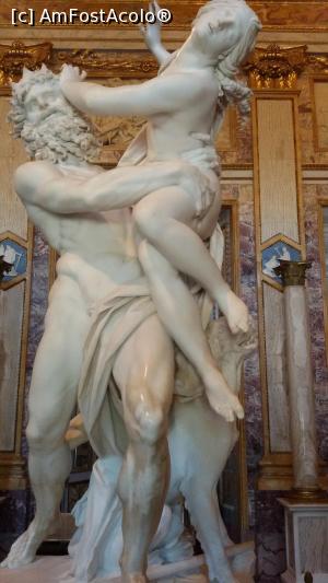 [P48] Hades rapind-o pe Persefona. Bernini Galeriile Borghese.  » foto by Xander
 - 
<span class="allrVoted glyphicon glyphicon-heart hidden" id="av759799"></span>
<a class="m-l-10 hidden" id="sv759799" onclick="voting_Foto_DelVot(,759799,3406)" role="button">șterge vot <span class="glyphicon glyphicon-remove"></span></a>
<a id="v9759799" class=" c-red"  onclick="voting_Foto_SetVot(759799)" role="button"><span class="glyphicon glyphicon-heart-empty"></span> <b>LIKE</b> = Votează poza</a> <img class="hidden"  id="f759799W9" src="/imagini/loader.gif" border="0" /><span class="AjErrMes hidden" id="e759799ErM"></span>