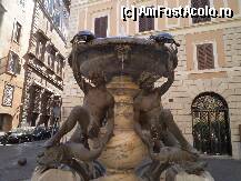 [P17] Fontana delle Tartarughe ,care se afla in Piazza Mattei ,care mi-a placut in mod deosebit » foto by mihaela_b
 - 
<span class="allrVoted glyphicon glyphicon-heart hidden" id="av244285"></span>
<a class="m-l-10 hidden" id="sv244285" onclick="voting_Foto_DelVot(,244285,3406)" role="button">șterge vot <span class="glyphicon glyphicon-remove"></span></a>
<a id="v9244285" class=" c-red"  onclick="voting_Foto_SetVot(244285)" role="button"><span class="glyphicon glyphicon-heart-empty"></span> <b>LIKE</b> = Votează poza</a> <img class="hidden"  id="f244285W9" src="/imagini/loader.gif" border="0" /><span class="AjErrMes hidden" id="e244285ErM"></span>